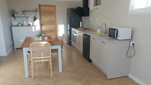 Mallemoisson Apartment | New Villa in Provence with Pool and Ocean View - 9.6/10