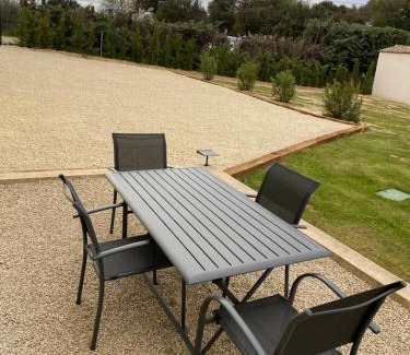 Meyrargues Apartment | Explore Le Jardin de Vaumartin: Guest Rated 9.6/10
