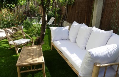 Lazaret Apartment | Family-Friendly Stay at Le Jardin du Port – Rated 8.7/10