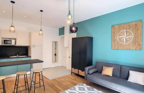 Lyon City Centre Apartment | Discover Le Jean Macé: Family-Friendly Stay Near Universities