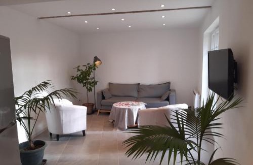 Bouglainval House | Relaxing Retreat: Le Hammam à la Campagne with Spa & Hot Tub