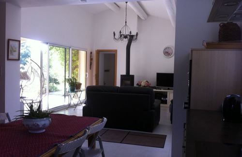 Sablet House | Discover Le Jiassol: Guest Rated 9.8 with Pool & Breakfast