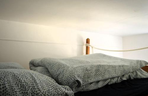 Arromanches-les-Bains Apartment | Pet-Friendly Le Joffre Studio in Prime City Center Location