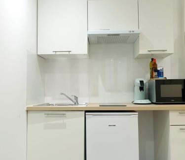 Pamiers Apartment | Family-Friendly Getaway at Le Jungle - Rated 9/10 by Guests