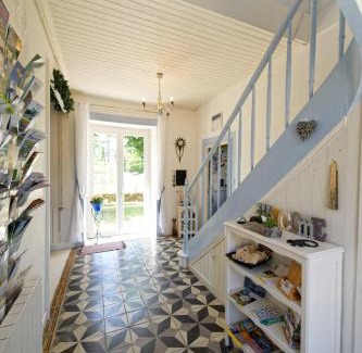Meyronne House | Pet-Friendly Getaway at Le Kouloury - Rated 9.3/10