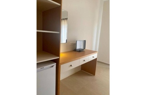 Niamey Apartment | Cozy 1BR Suite at Le Lézard Vert, Niamey - Family-Friendly Stay