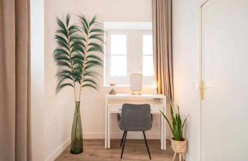 Sens Apartment | Family-Friendly Le Laurencin Sens in the Heart of Paris