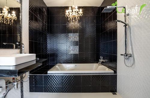 Hin Lek Fai Villa | Relax at Le Leaf Valley Hua Hin with Pool & Hot Tub Access