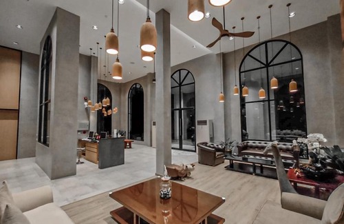 Chedi Hak Hotel | Welcoming Le Lert Hotel Ratchaburi with Family-Friendly Dining