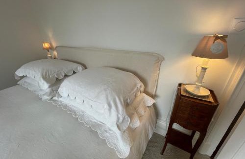 L'Aigle Bed & Breakfast | Le Lierre et La Rose