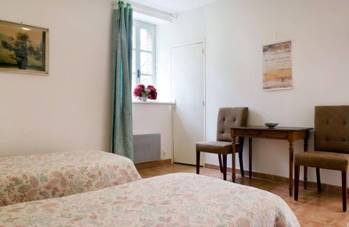 Grandcamp-Maisy House | Discover Le lieu Landais: Oceanfront Retreat with Spa