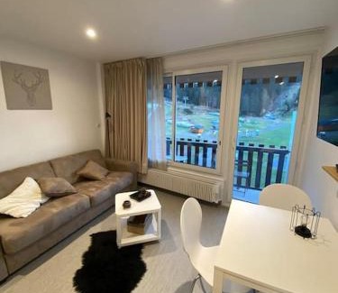 Laveissiere Apartment | Cozy Studio with Balcony at Le Lioran, Ideal for Families