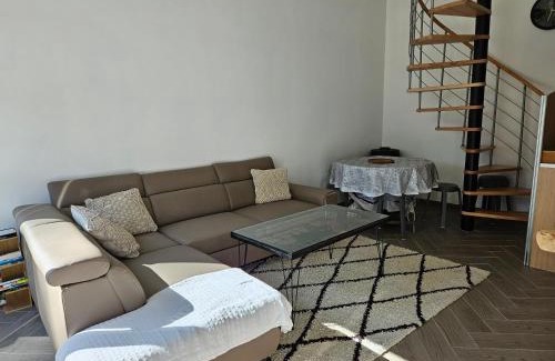 Durtol House | Cozy Le Little Cocoon: Oceanfront Retreat with Pet-Friendly Vibe