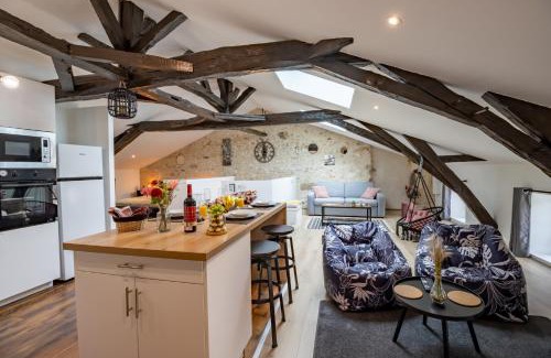 Mussidan Apartment | Discover Le Loft Gîte de Dordogne: Family-Friendly Retreat
