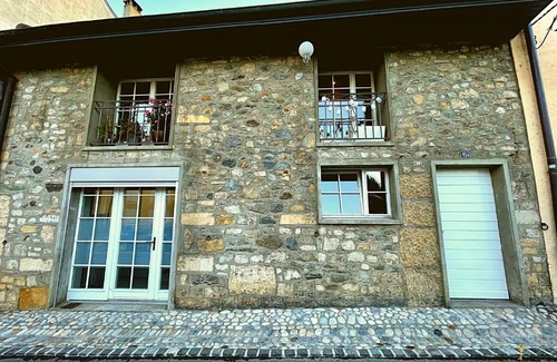 Cossonay Apartment | Exceptional Family-Friendly Stay at Le Loft Cossonay-Ville