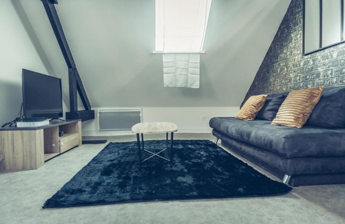 Saint-Pol-sur-Mer Apartment | Cozy Studio with Free Parking & Ocean View Awaits You