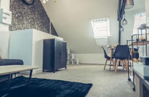 Saint-Pol-sur-Mer Apartment | Cozy Studio with Free Parking & Ocean View Awaits You