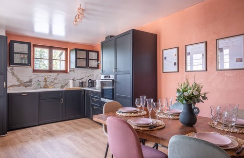 Amboise House | Historic Le Logis Ambacia in City Center - Guest Rated 10/10
