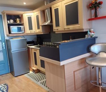 Cosne-Cours-sur-Loire Apartment | Quality Stay at Le Logis d'Elisa - Rated 8.1/10 by Guests