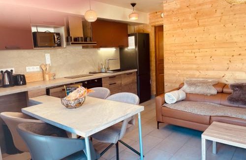Ancelle Apartment | Guest Rated: 9.7 - Le Logis de Bamby with Oceanfront Views