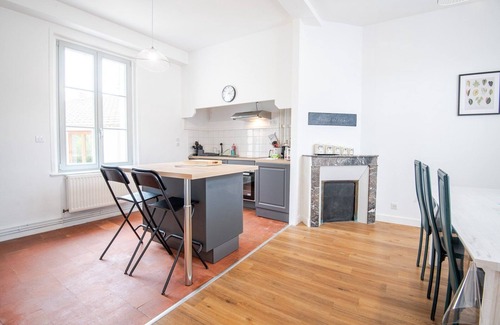 Montlouis-sur-Loire House | Relax at Le Logis des Cerisiers with Spa & Breakfast Options