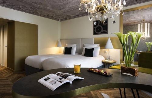 Saint-Louis Hotel | Elegant MGallery Le Louis Versailles Chateau with Spa & Dining
