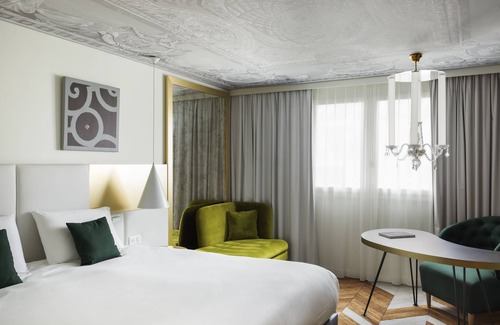 Saint-Louis Hotel | Elegant MGallery Le Louis Versailles Chateau with Spa & Dining