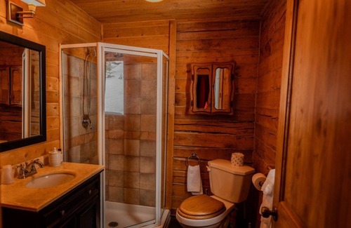 Sainte Rose du Nord Ski Chalet | Experience Relaxation at Le Luxe du Fjord with Spa & Breakfast