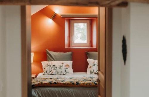 Aubigny-sur-Nere Bed & Breakfast | Experience Le Lys Écossais: Rated 9.9 with Spa & Family Perks