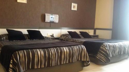 Roussillon-en-Isere Hotel | Family-Friendly Stay at Le Médicis with Great Reviews