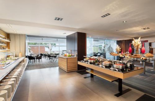 Le Larvotto Hotel | Tranquil Retreat at Le Méridien Beach Plaza with Ocean Views