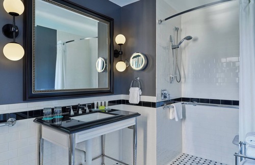 Uptown Hotel | Discover Le Méridien Dallas, The Stoneleigh - Rated 8.8