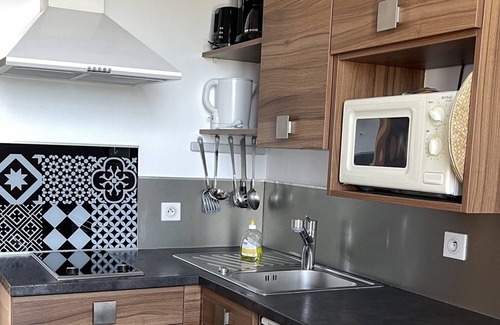 La Flotte Bed & Breakfast | Discover Le Môle: Family-Friendly Hotel with Breakfast