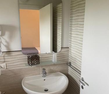 Contrada Fontivegge Hotel | Unforgettable Stays at Le Macerine with Ocean Views