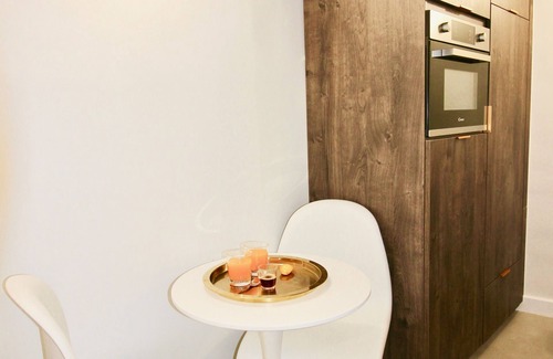 Aix-en-Provence Historic Centre Apartment | Le Madeleine (duplex)