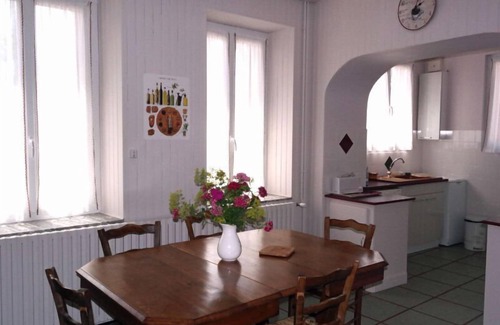 Autun House | Explore Le Magnolia - Autun: Family & Pet Friendly Gîte
