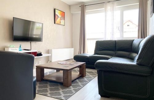 Mainvilliers Apartment | Family-Friendly Stay at Le Mainvillois with Parking Included