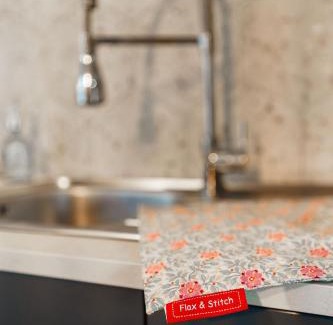 Port-Louis House | Discover Le Malabar: Pet-Friendly Stays Near the Sea