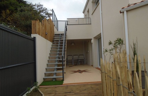 La Chaume Apartment | Ideal Stay: Le Mana Apartments Steps from La Chaume Beach