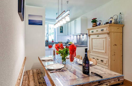 Wengen Apartment | Exceptional Le Manoir 5: Pet-Friendly & Family Amenities