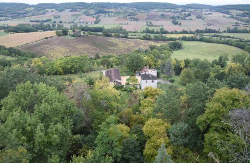 Penne-d'Agenais House | Discover Le Manoir De Bonal: Pet-Friendly Retreat with Pool