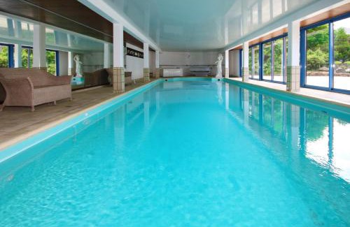 Caudry House | Discover Le MANOIR DE LA MANTILLE - PLUMETIS Retreat