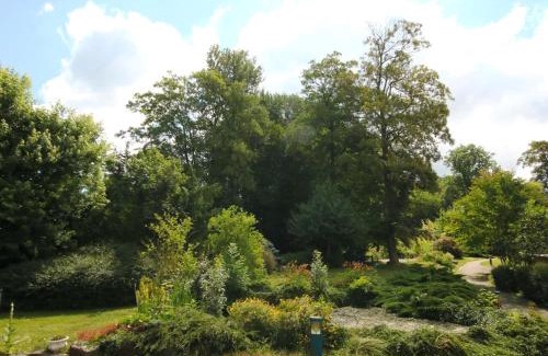 Caudry House | Discover Le MANOIR DE LA MANTILLE - PLUMETIS Retreat