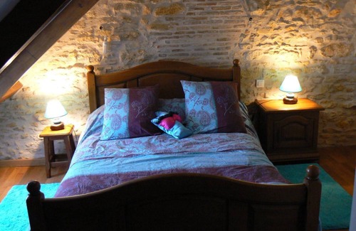 Venoy House | Experience Le Manoir Des Chapelles: Eco-Friendly Retreat