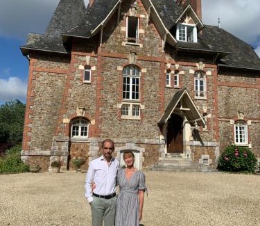 Bouere House | Discover Le Manoir des Rochers: Oceanfront Bliss Awaits