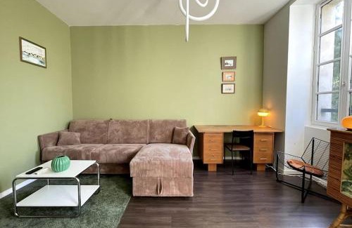Saint-Jacques-de-la-Lande Apartment | Family-Friendly Stay at Le Manoir Mermoz - Fully Equipped T2