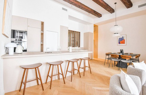 Opera Apartment | Le Marcel: Oceanfront Apartment with 10/10 Guest Rating