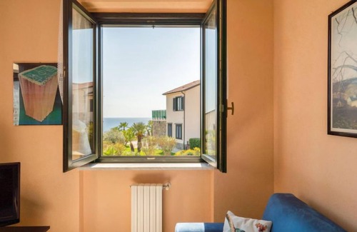 Piani-Ciapin Apartment | Experience Le Margherite: Oceanfront Stay with Pool & Spa