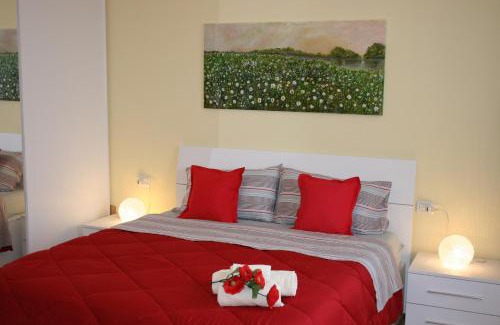 Cardano al Campo Apartment | Pet-Friendly Getaway at Le Margherite - Rated 9.2/10