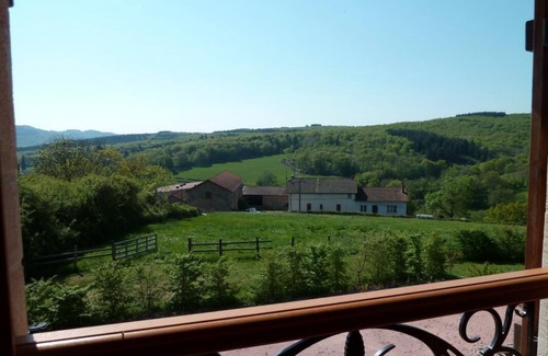 Montagny-sur-Grosne House | Pet-Friendly Getaway at Le Marie Tony - Navour-Sur-Grosne